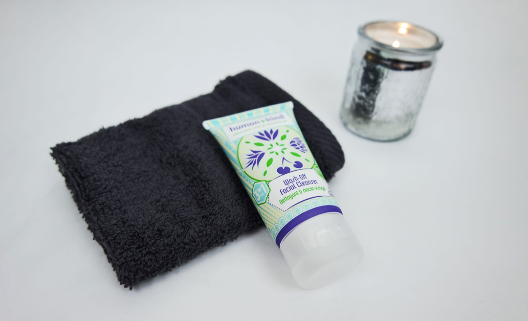 Human+Kind Wash off facial cleanser