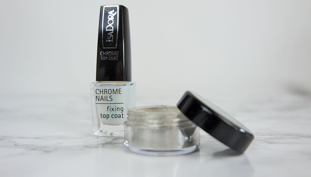 Chrome your nails with Isadora